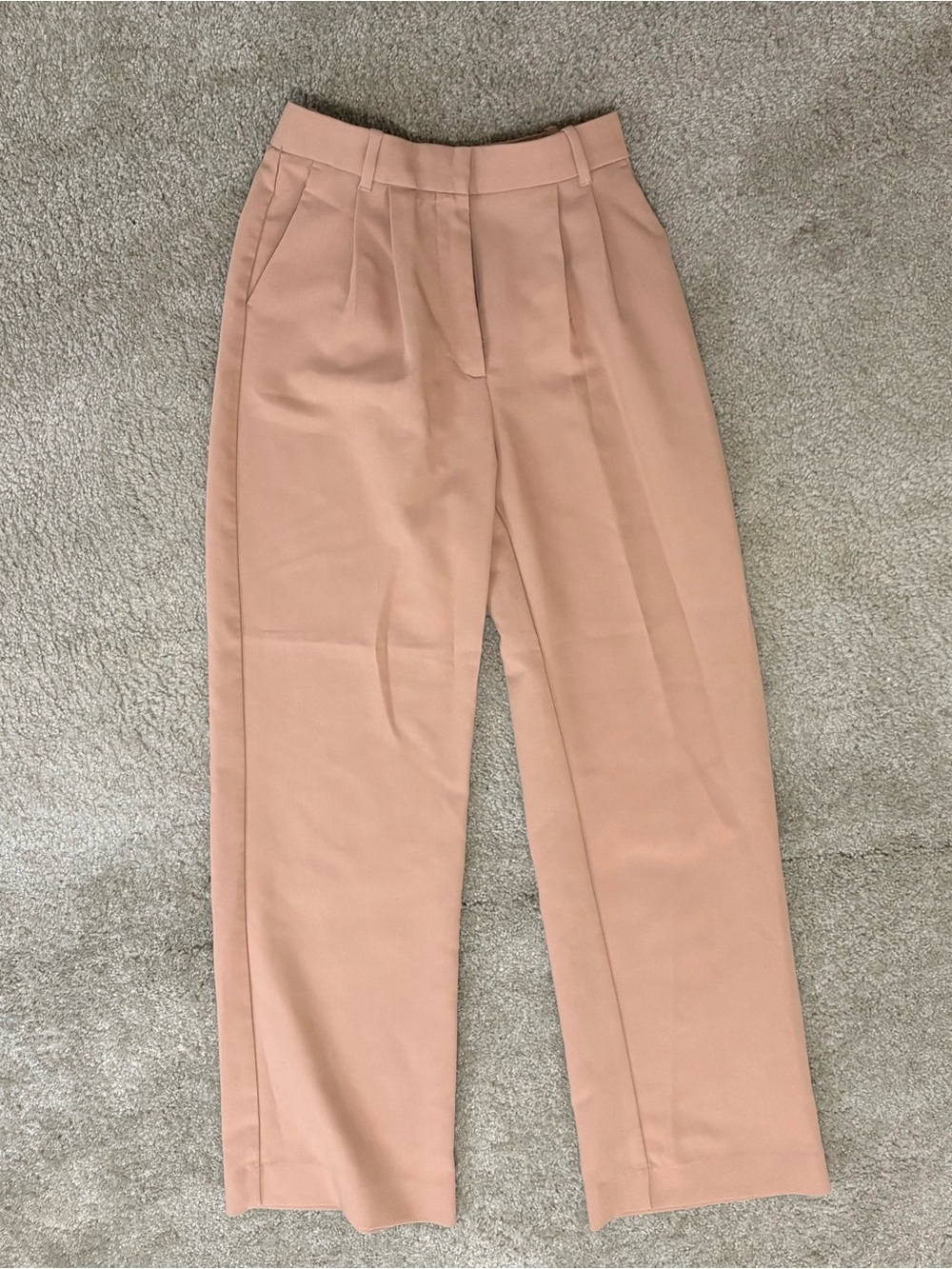 Abercrombie & Fitch Straight Leg Pants in Blush Pink